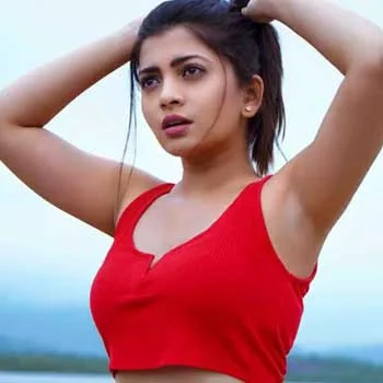  Ahana Kashyap